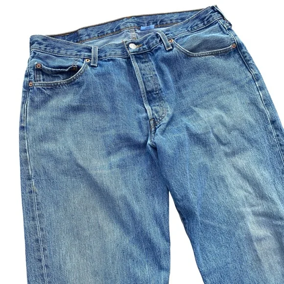 Levis 501 Straight Fit Denim Jeans 36 x 32 Stone Washed Blue Y2K Distressed - Picture 2 of 15